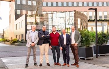 Huuskes Contract Onderteking Jitske 250414150505
