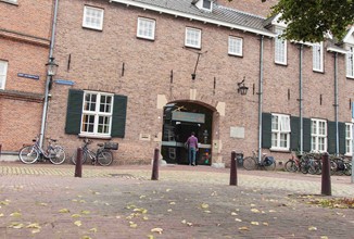 Hoofdingang Bethaniestraat 2